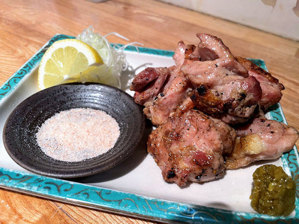 鳥もも炭焼きの全容.JPG
