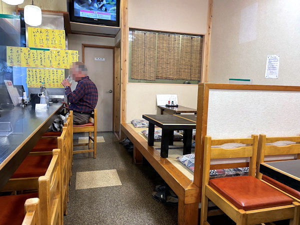 鳥昇の店内.JPG