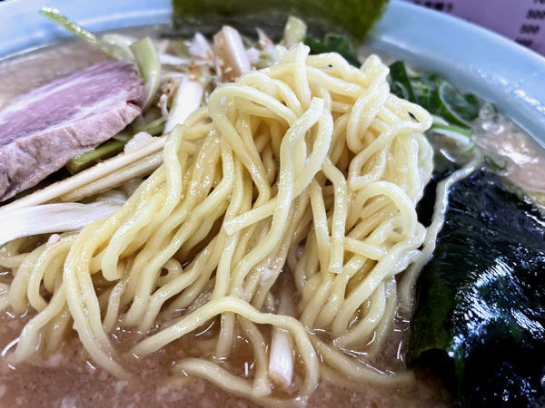 ラーショの麺.JPG