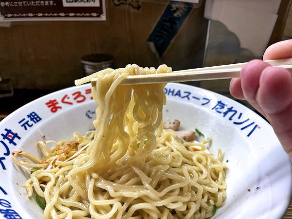 麺リフト.JPG