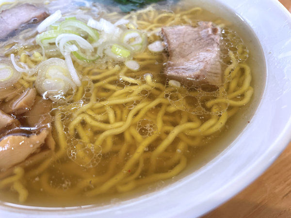 ぜんやラーメンのスープ.JPG