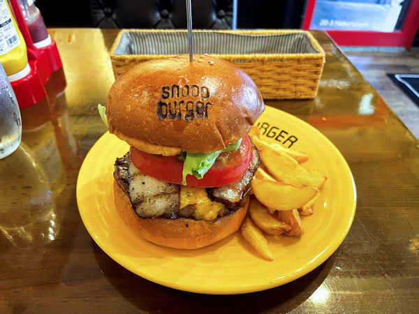ベーコンチーズバーガー.JPG