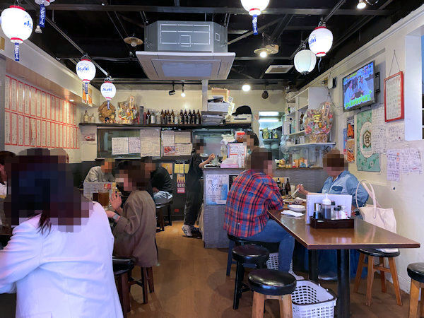 日吉屋の店内.JPG