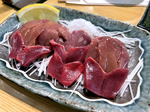 レバ刺し.JPG