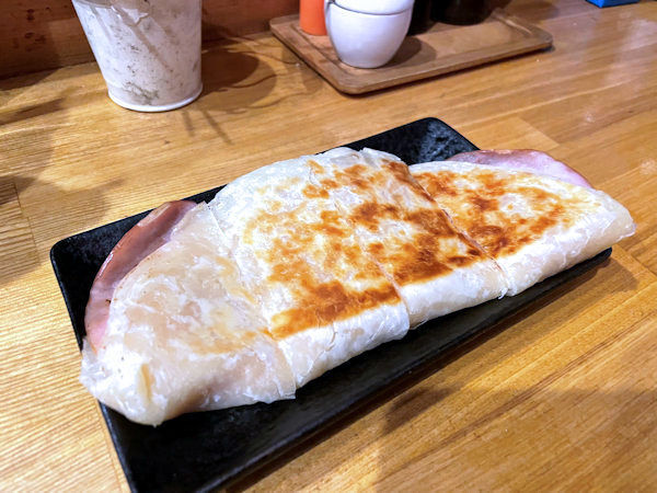 ハムとチーズのマレーシアクレープ.JPG
