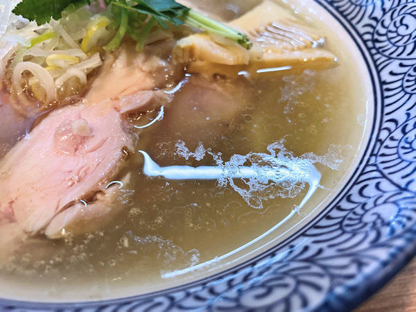 淡麗そばのスープ.JPG