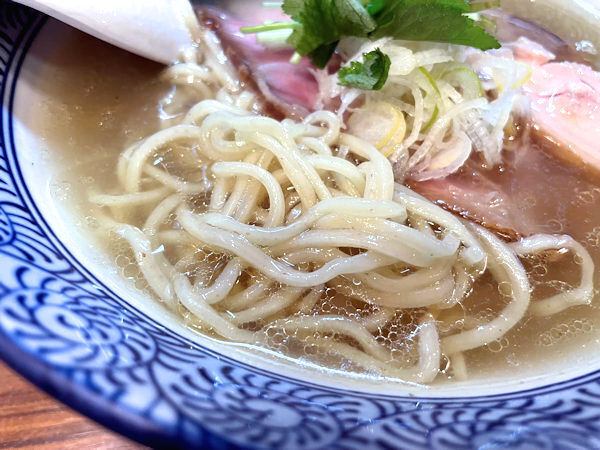 樹真の麺.JPG