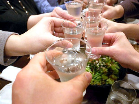 きの字で乾杯.JPG