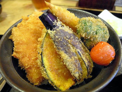 カツ丼のアップ.JPG