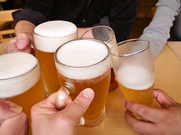 かくれん穂で乾杯.jpg