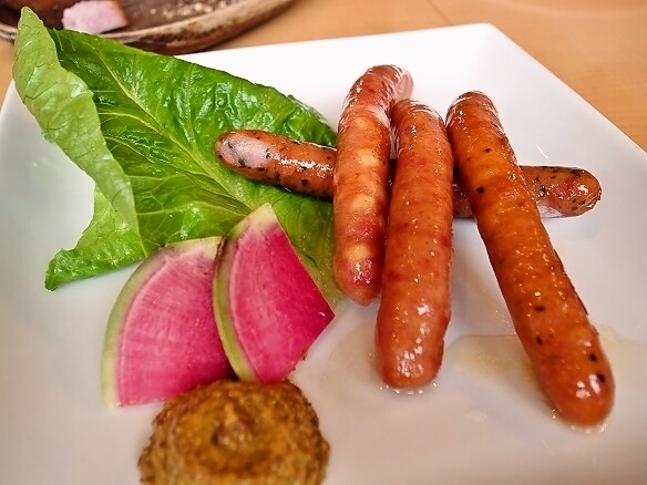 ソーセージの盛り合わせ.jpg