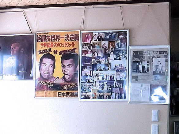 プロレスのポスター.JPG