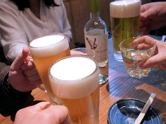 魚猫で乾杯.JPG