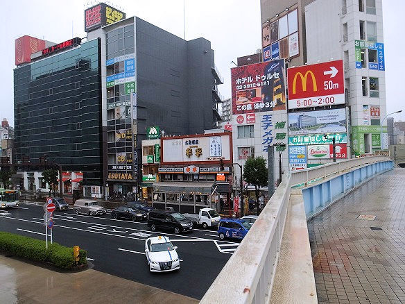 歩道橋から見た半平.jpg
