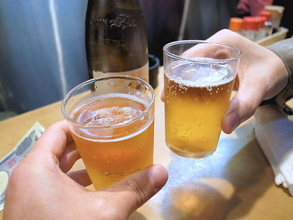 平澤かまぼこで乾杯.jpg