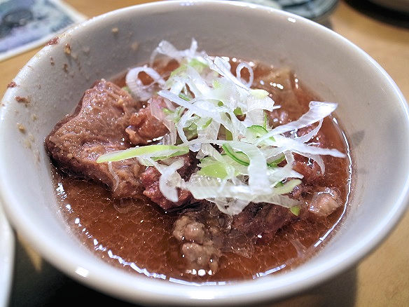 国産牛の牛すじ.jpg