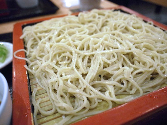 もり蕎麦のアップ.jpg