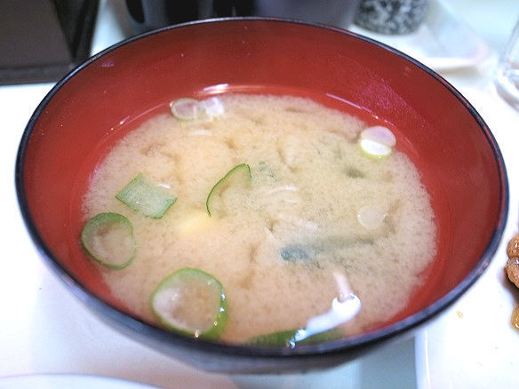 Aセットのお味噌汁.jpg