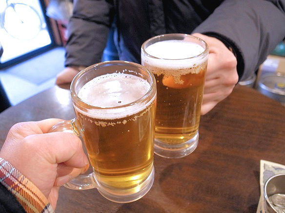 番外地で乾杯.jpg