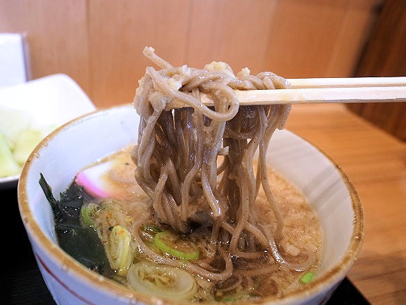 蕎麦のアップ.jpg
