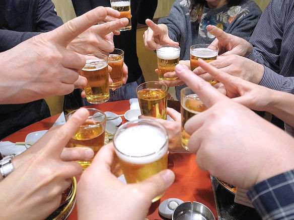 永利 本店で乾杯.jpg