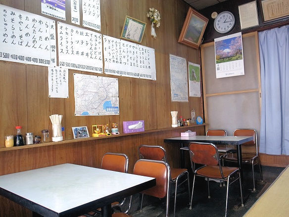 新京の店内.jpg