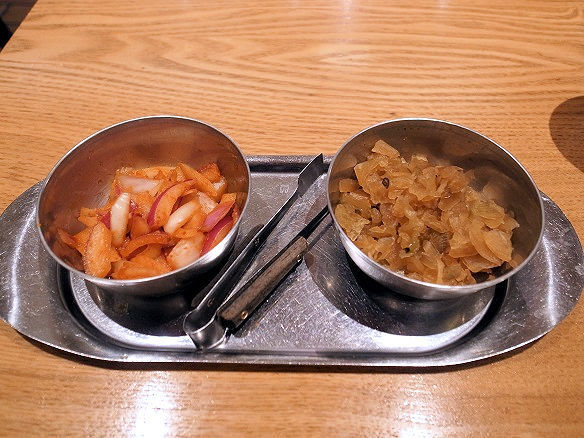 カレーの薬味.JPG