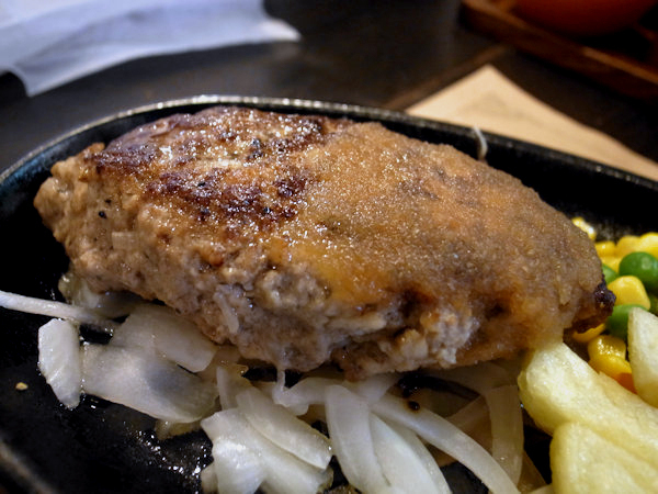 ビーフハンバーグ.JPG